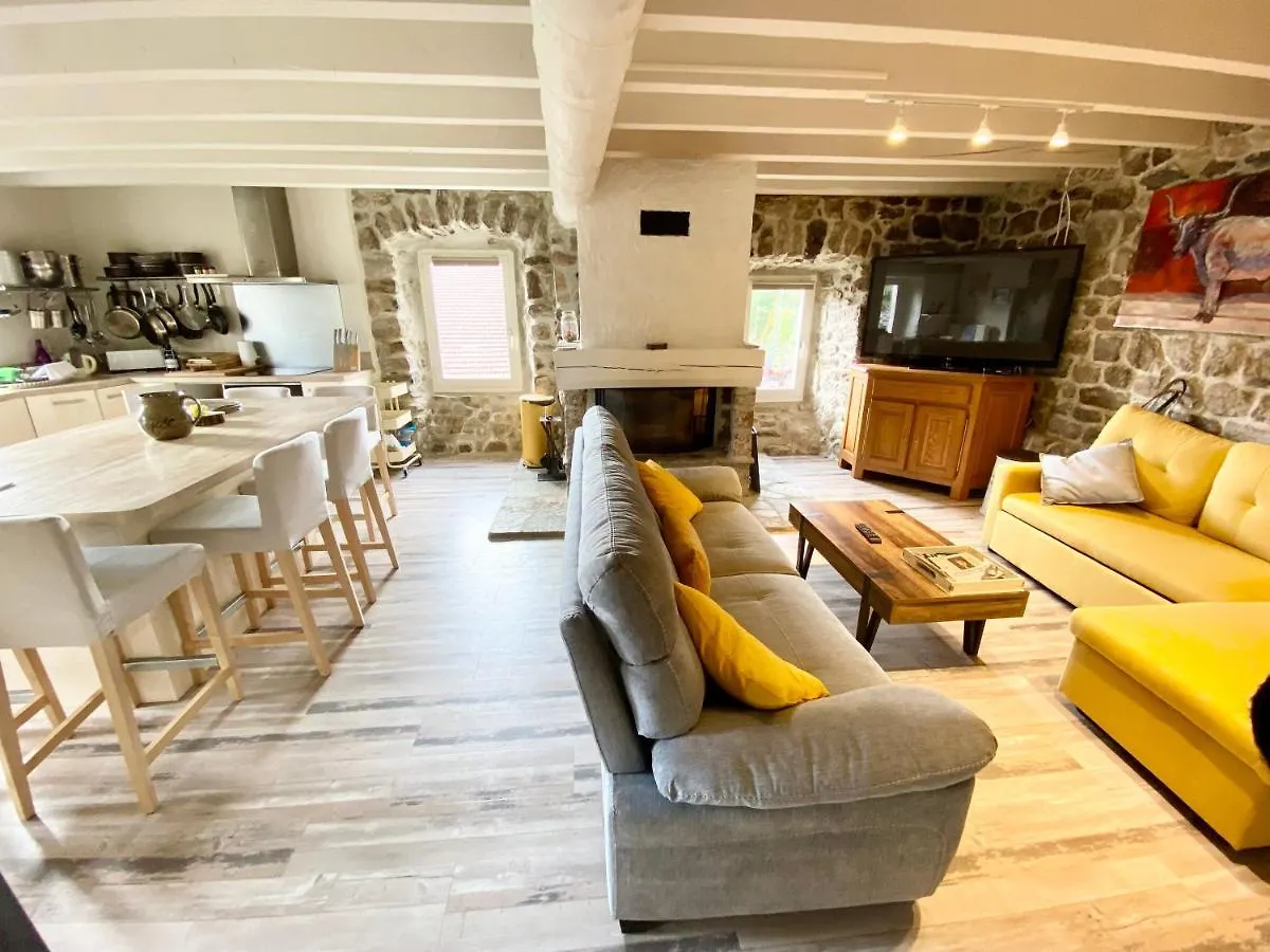 Vakantiehuis Gite De Groupe 160M2, 15P, Salle De Reception, Jardin, Terrasse Mazan-l'Abbaye Frankrijk